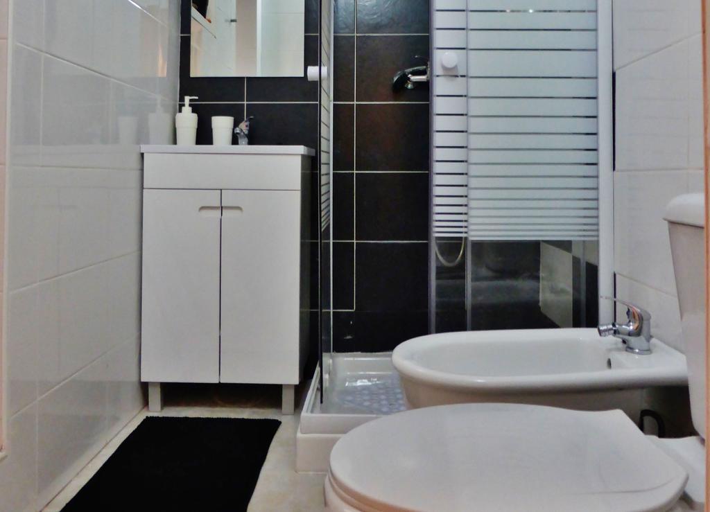Apartamento Embaixador Mateus Lisboa Habitación foto